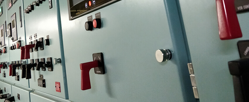 Электротехнические работы на судне